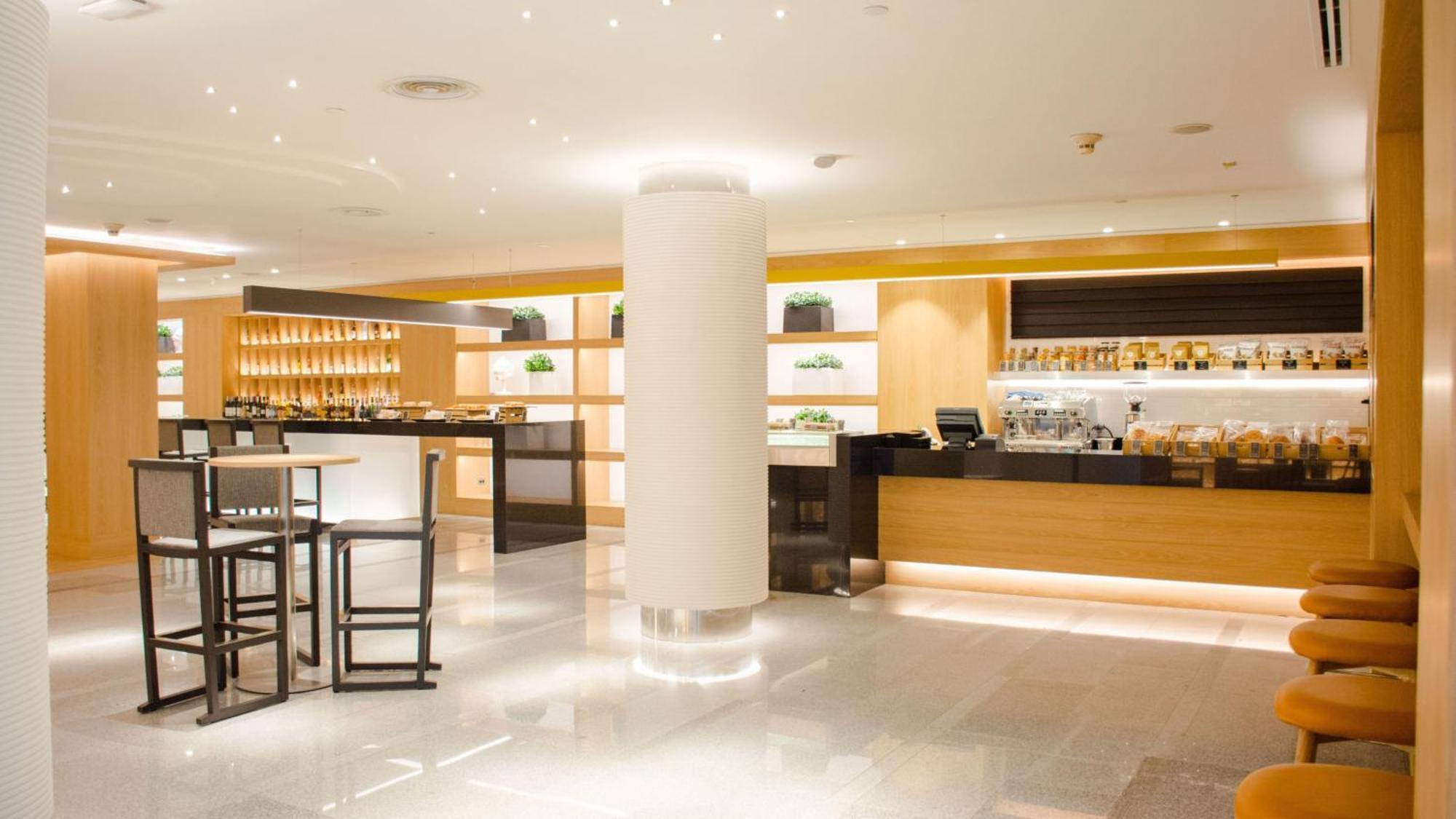 Holiday Inn Bangkok, An Ihg Hotel Εξωτερικό φωτογραφία